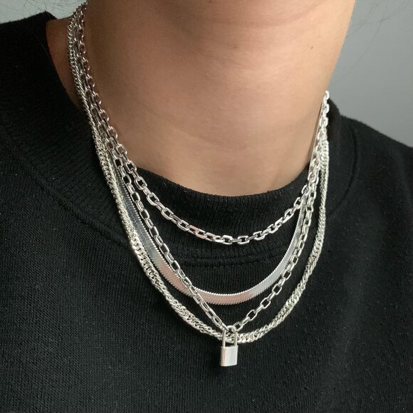 ⚡Snake Chain Herringbone Necklace For Women Gold Filled 14K Gold Silver Plated - Picture 3 of 7